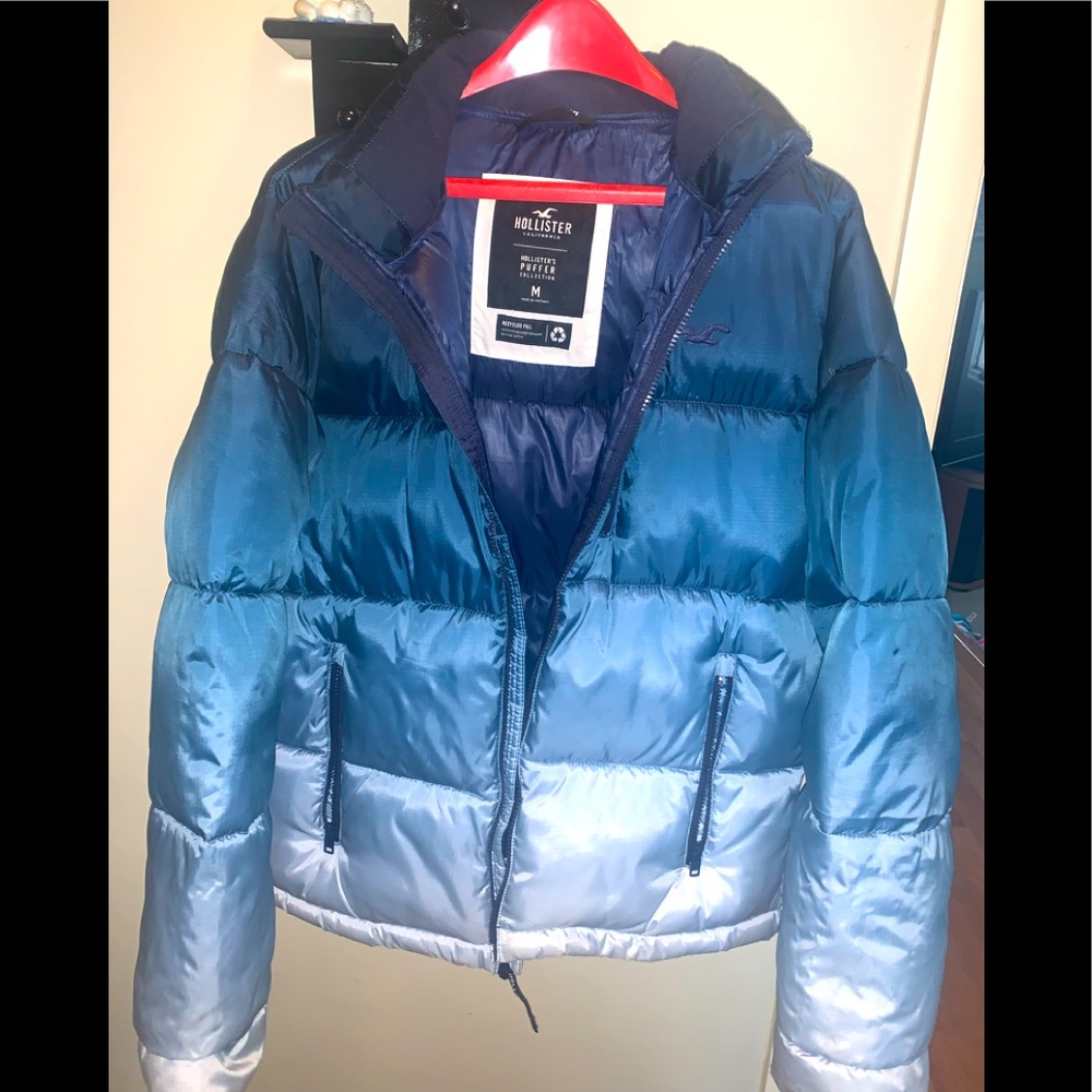Hollister Blue ombré puffer collection men’s coat